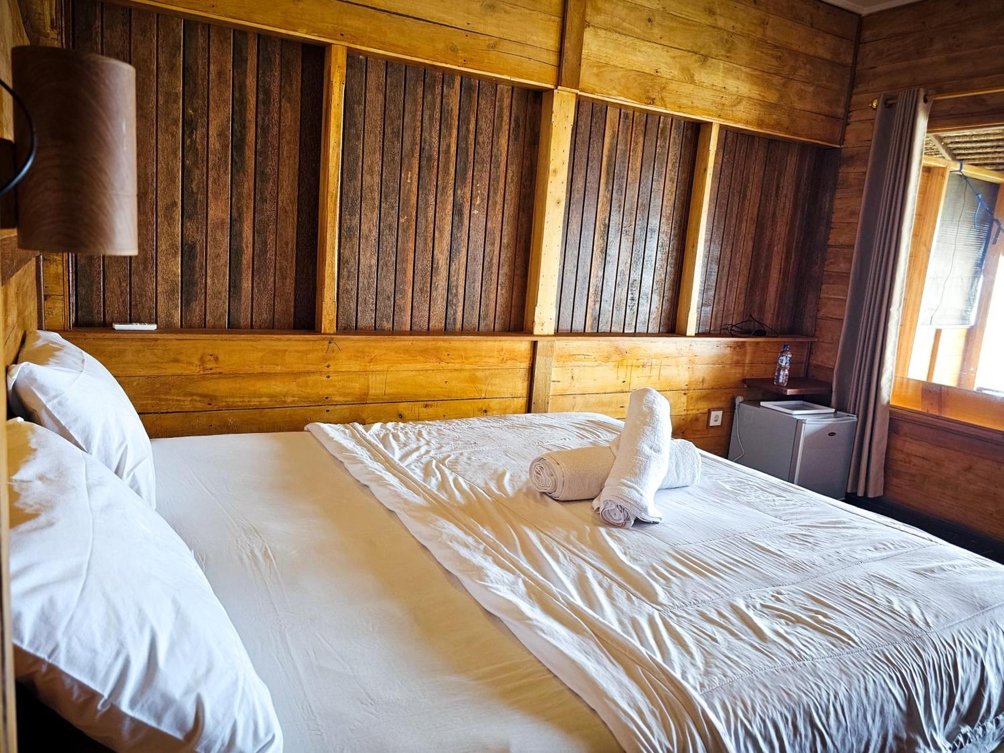 Hotel Malibu Huts Semaya Exterior foto